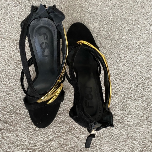 FSJ Heels - Picture 6 of 9